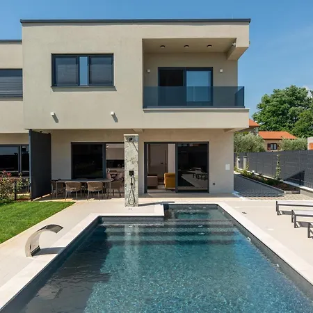 Villa Angelina With Private Pool